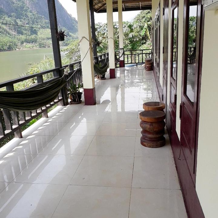 Sunrise Bungalow Hotel Nong Khiaw Exterior photo